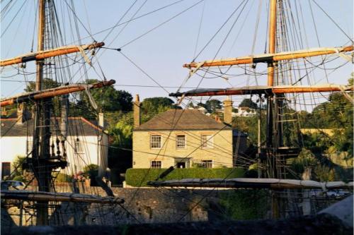 Antonia's Pearls - Best Hotels in Cornwall