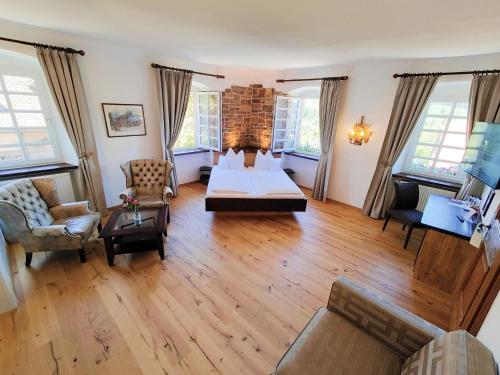 Landhotel der Schafhof Amorbach - Best Hotels in Bavaria