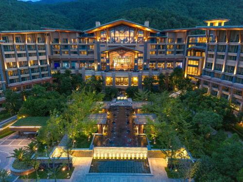 Hilton Dali Resort & Spa - Best Pet-Friendly Hotels in China