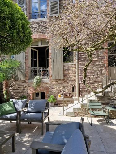 Castel Jolly - Best Hotels in Brittany