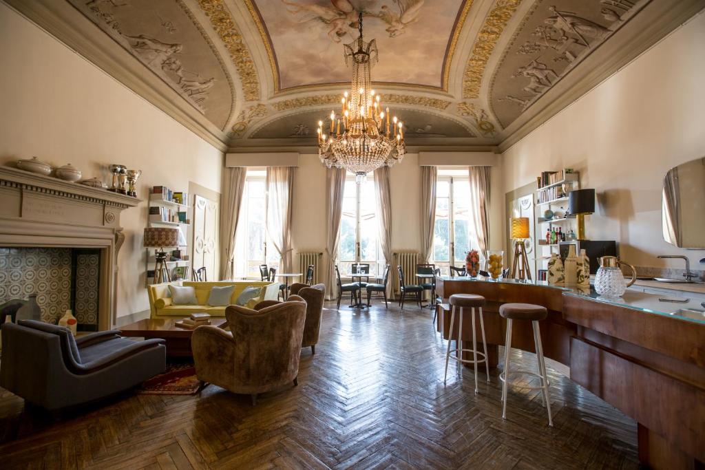 AdAstra Suites - Best Hotels in Florence