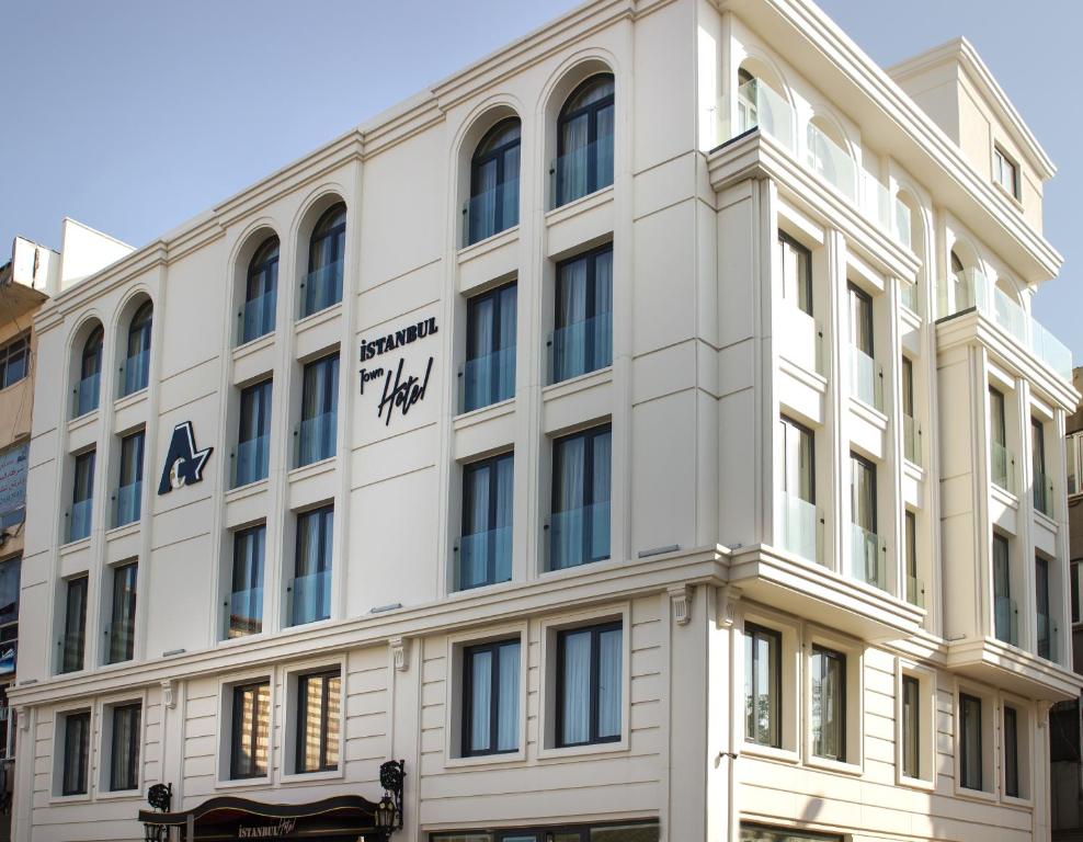 Istanbul Town Hotel - Best Hilton Worldwide Hotels in Turkey