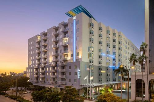 Aloft Sarasota - Best Business Hotels in Sarasota, FL