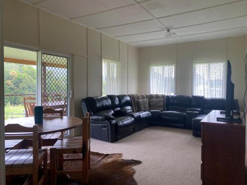 Clover Lodge - Best Hotels in Queensland