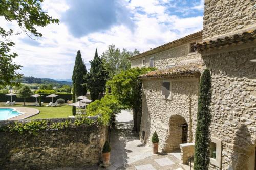 Le Mas de Guilles - Best Hotels Lourmarin
