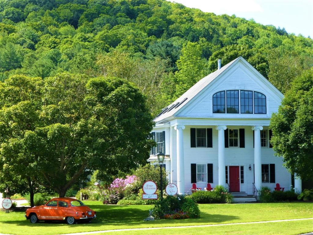 Four Columns Inn - Best Hotels in Vermont