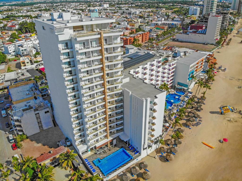 Pacific Palace Beach Tower Hotel - Best Fitness Hotels in Mazatlan