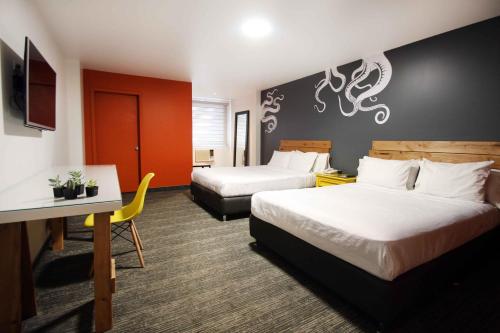 B my Hotel - Best Hotels with Free Breakfast in Tijuana