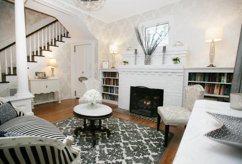 The Harrison Inn - Best Hotels in Cape May
