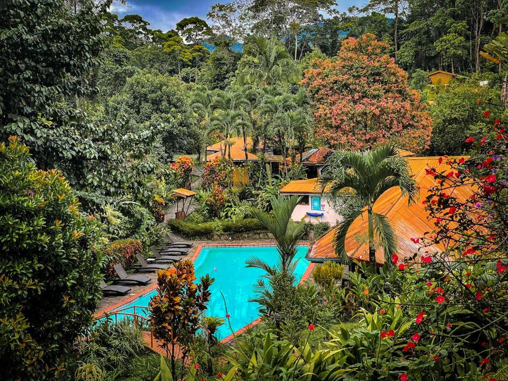 Finca Luna Nueva Lodge - Best Hotels in Alajuela