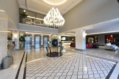 Holiday Inn Bursa - City Centre by IHG - Best Holiday Inn Hotels in Turkey