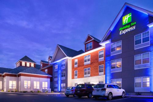 Holiday Inn Express Mystic by IHG - Best Business Hotels in Mystic, CT