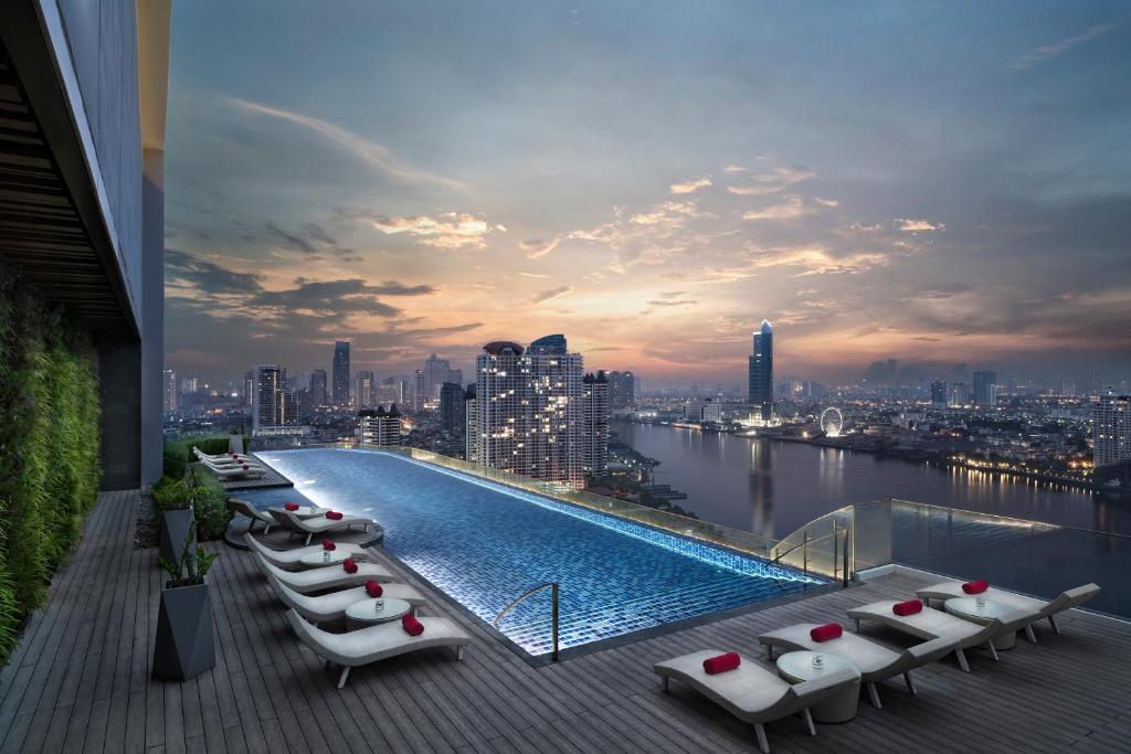 Avani Plus Riverside Bangkok Hotel - Bangkok Hotels with Pools