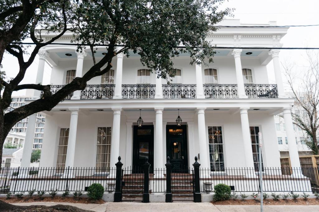 Henry Howard Hotel - Best New Orleans Boutique Hotels
