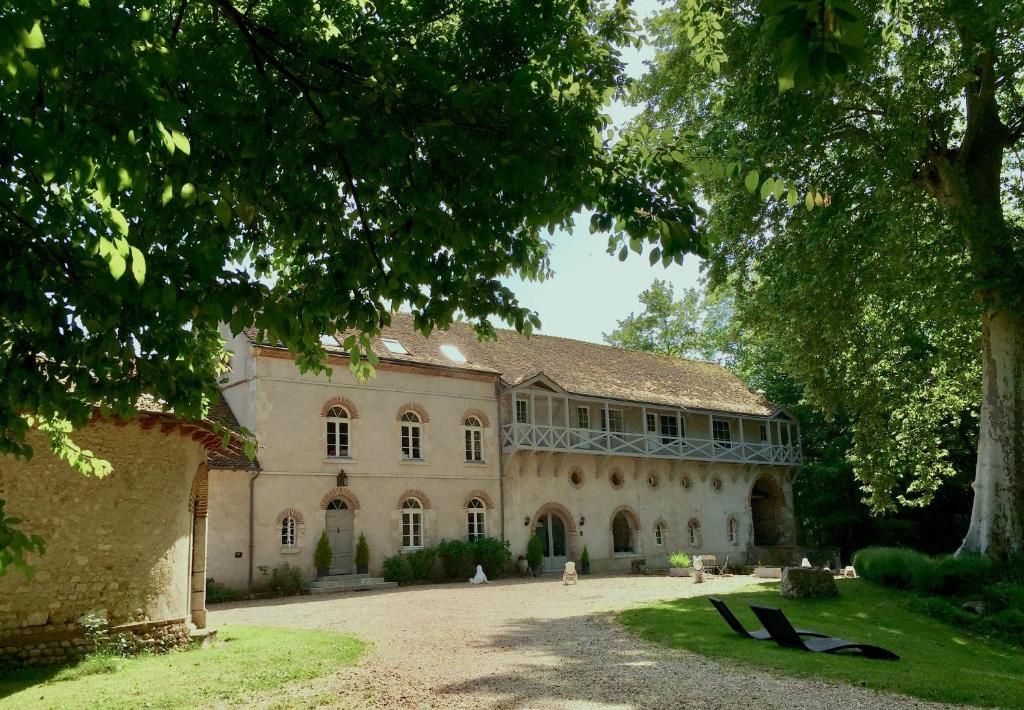 Maison d'Hôtes Moulin Saint Julien - Best Hotels in Orléans