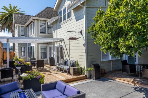Nantucket Whale Inn, Half Moon Bay - Best Hotels in Half Moon Bay