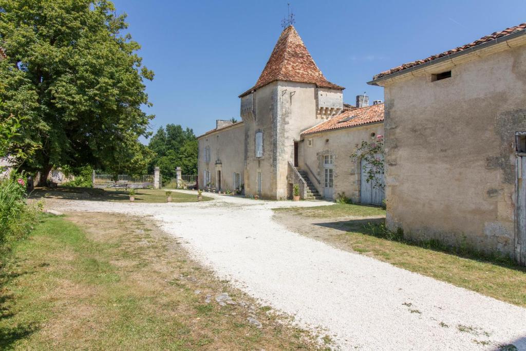 Château de La Combe - Château Hotels in the Dordogne