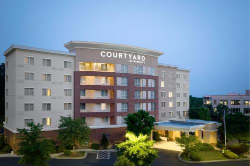 Courtyard by Marriott Atlanta NE/Duluth Sugarloaf - Best Business Hotels in Duluth, MN