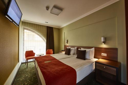 Budget Hotel Victoria - Best Parking Hotels in Budapest