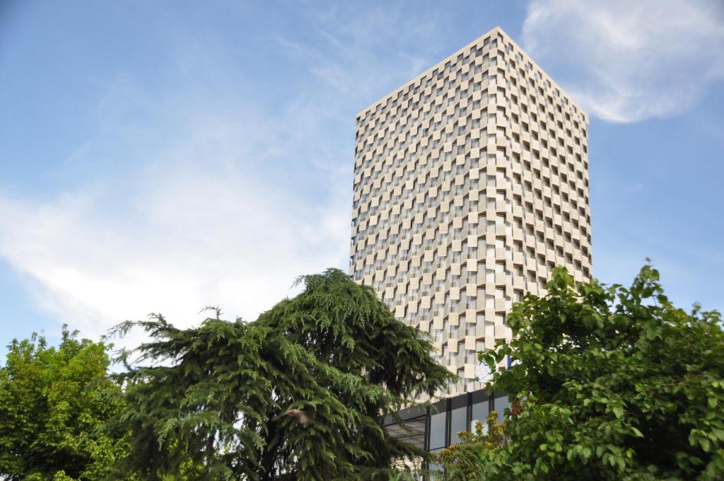 Maritim Hotel Plaza Tirana - Best Business Hotels in Albania