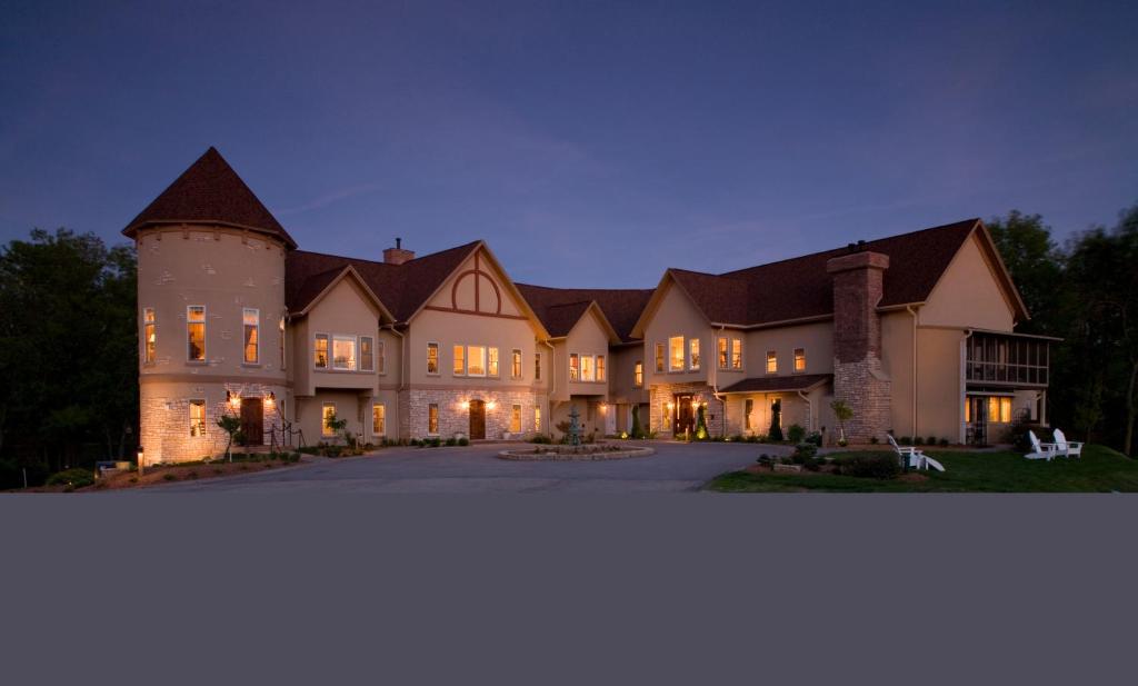Goldmoor Inn & Resort - Best Hotels in Illinois