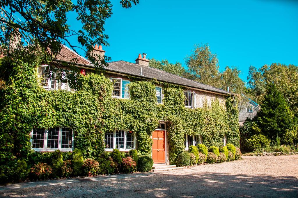 The Old Mill - Best Hotels in Hampshire