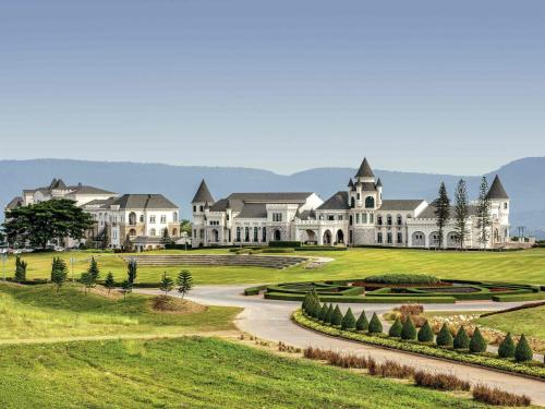 Mövenpick Resort Khao Yai - Best Pet-Friendly Hotels in Thailand