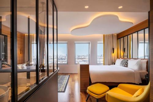 Renaissance Paris Republique Hotel & Spa - Best Marriott International Hotels in France