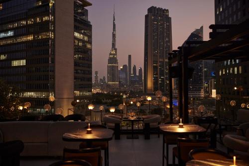 Four Seasons Hotel Dubai International Financial Centre - Best Spa Hotels in Dubai