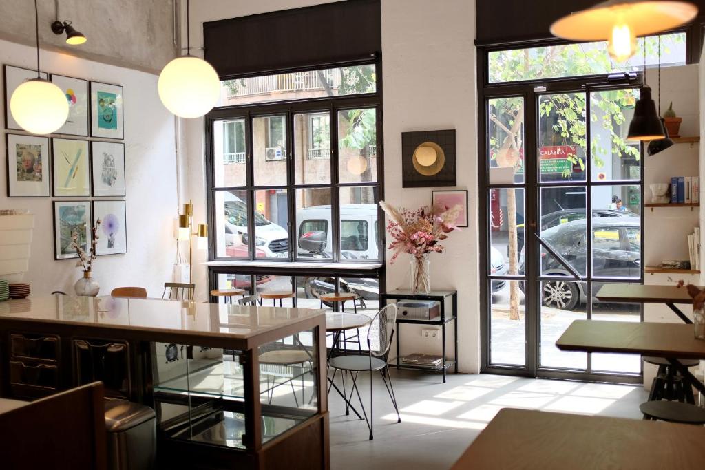 Magatzem 128 - Best Hotels in Eixample, Barcelona