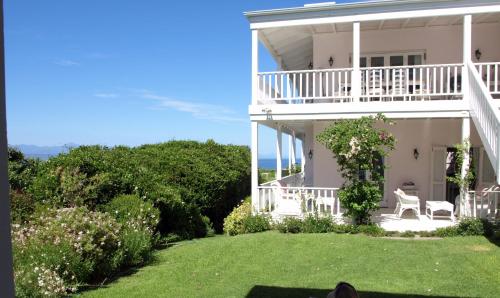 Southern Cross Beach House - Best Hotels in Plettenberg Bay