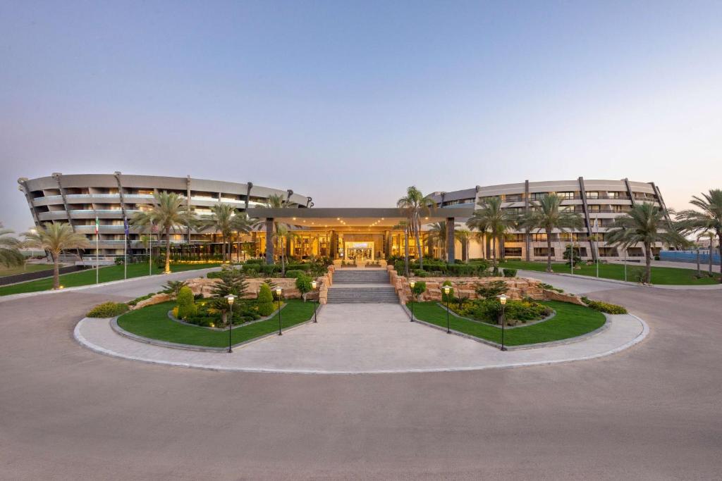 Radisson Blu Hotel & Convention Center, Alexandria - Best Hotels with Airport Shuttle Service in Egypt
