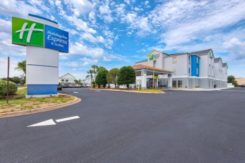 Holiday Inn Express Destin E - Commons Mall Area, an IHG Hotel