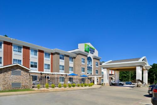 Holiday Inn Express Hotel & Suites Carthage, an IHG Hotel