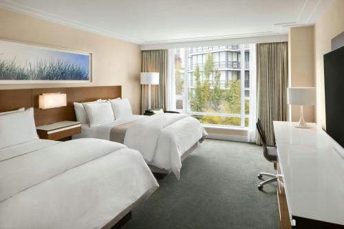 The Westin Wall Centre, Vancouver Airport - Best Hotels with Airport Shuttle Service in Vancouver, Canada
