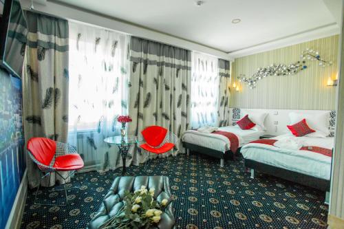 Hotel Enigma