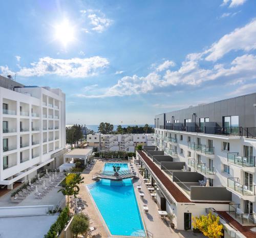 Anemi Hotel & Suites - Best Hotels with Free Breakfast in Cyprus