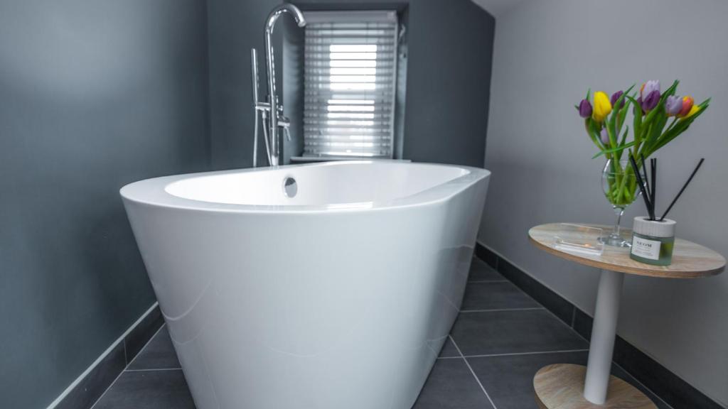 St Valery Boutique Bed + Breakfast - Pet Friendly Hotels in Northumberland