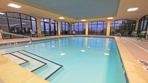 Staybridge Suites Hot Springs by IHG - Best Parking Hotels in Hot Springs, AR