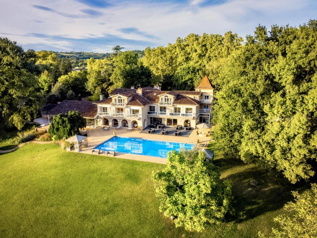 LA RESERVE ALBI Hôtel Restaurant - Best Hotels in Tarn