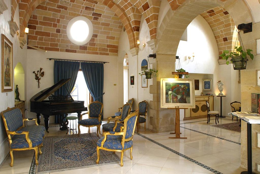 Hotel Palazzo Baldi - Best Hotels in Puglia