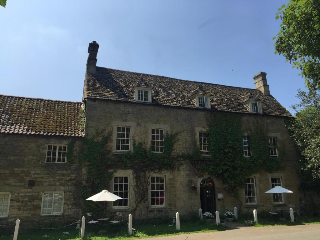 The Fox and Hounds - Best Hotels in Rutland