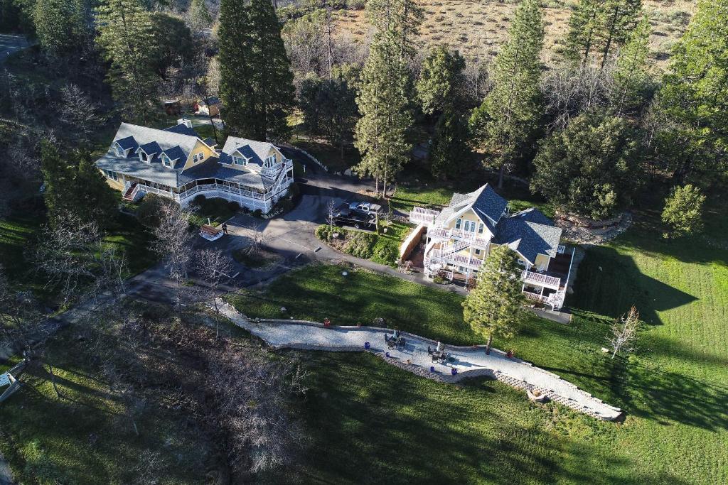 Blackberry Inn at Yosemite - Best Hotels for Yosemite National Park