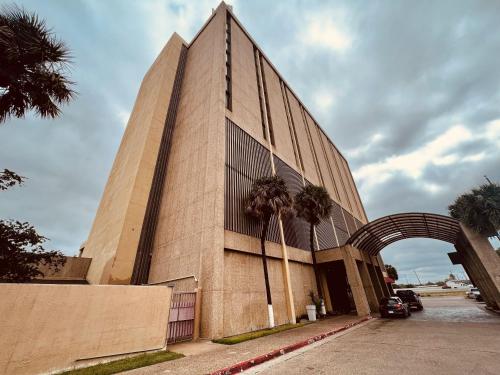 suite hotels in Laredo