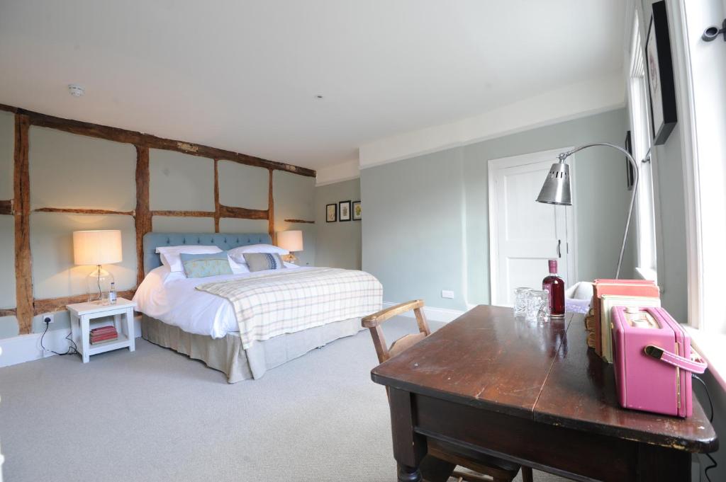 Bel and The Dragon-Kingsclere - Best Hotels in Hampshire