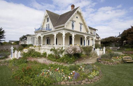 MacCallum House Inn - Best Hotels in California