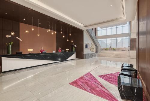 Crowne Plaza Manila Galleria by IHG - Best Business Hotels in Manila