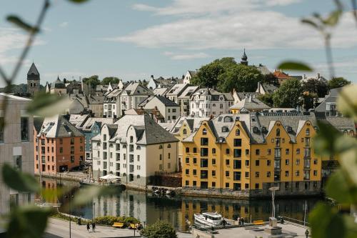 Hotel Brosundet - Best Hotels in Alesund