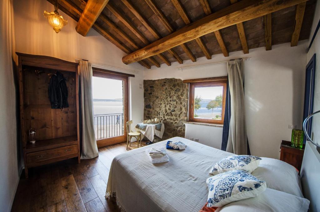 Al Vicolo dei Pescatori - Best Hotels in Lake Bracciano