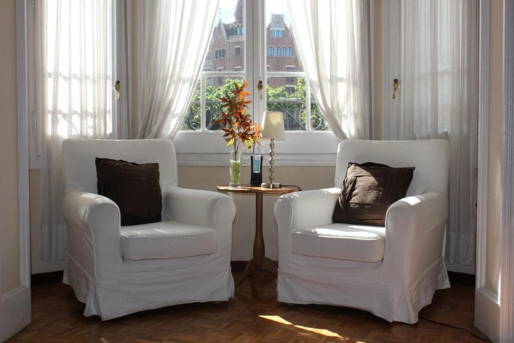 Ally's Bed&Breakfast, - Best Hotels with Free Breakfast in Barcelona